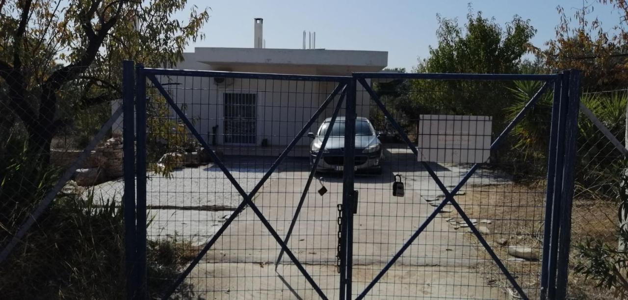 Costasfarmhouse, Pallini, Near Athens Airport Διαμέρισμα Εξωτερικό φωτογραφία