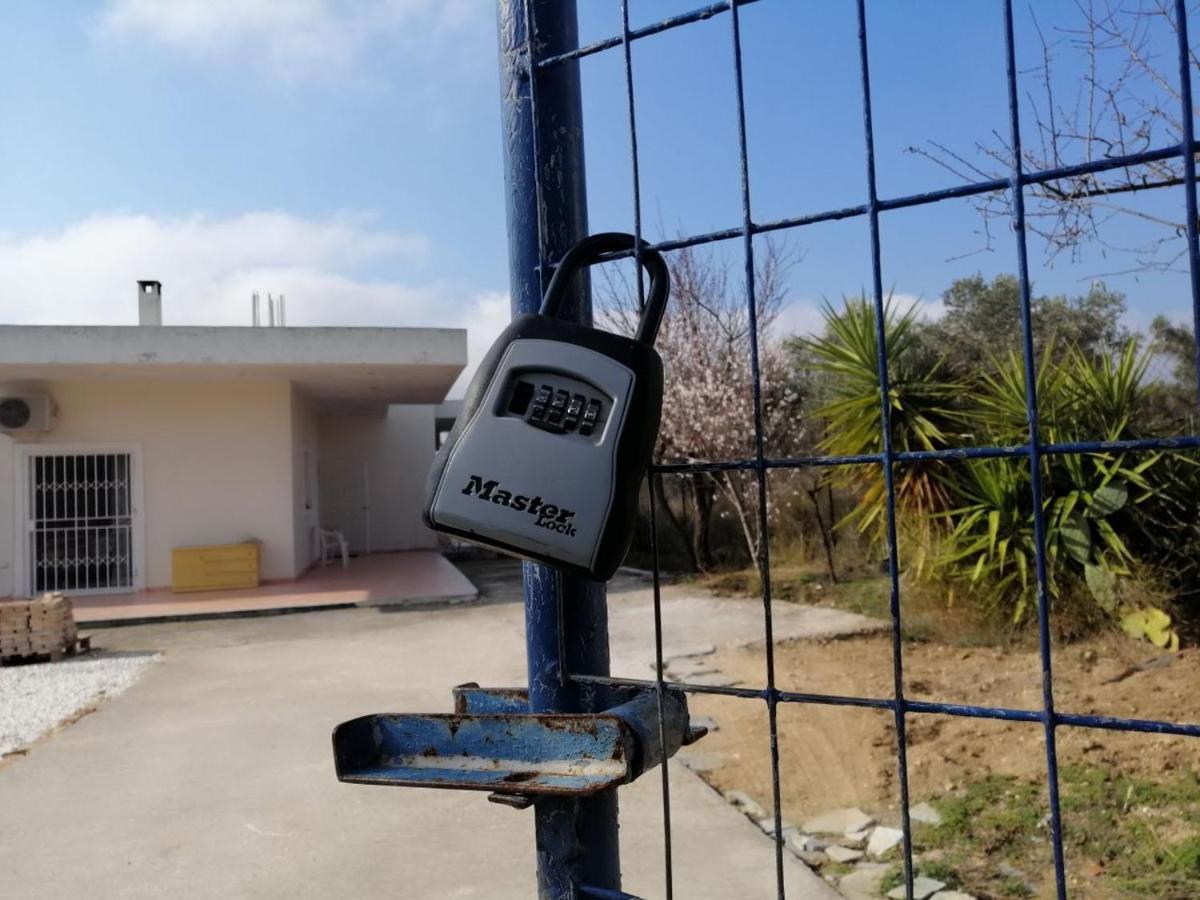 Costasfarmhouse, Pallini, Near Athens Airport Διαμέρισμα Εξωτερικό φωτογραφία