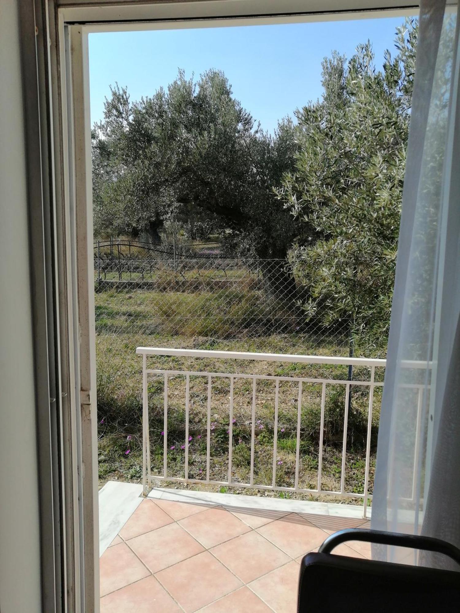 Costasfarmhouse, Pallini, Near Athens Airport Διαμέρισμα Εξωτερικό φωτογραφία
